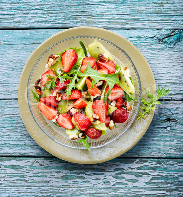 Healthy strawberry salad