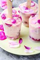Ice-cream with taste of a tea rose