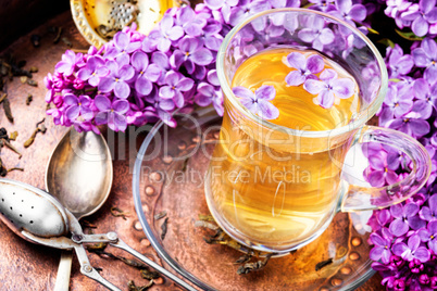 Tea with lilac flavor