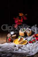 Apples covered with a crunchy crust - this is the American Apple