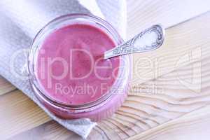 Strawberry and yogurt smoothie