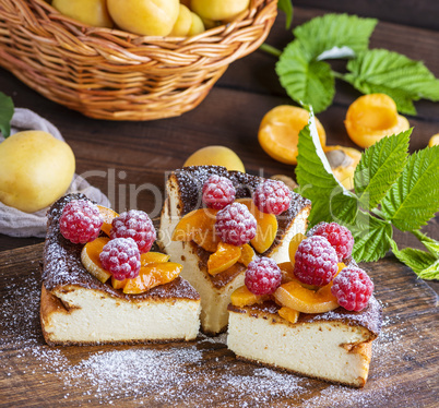 pie with raspberries and apricots