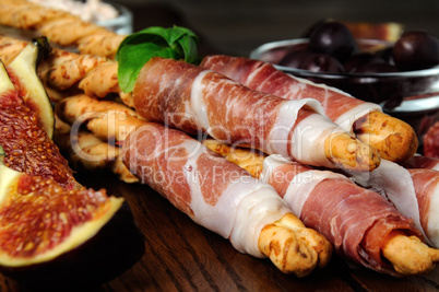 Grissini with prosciutto