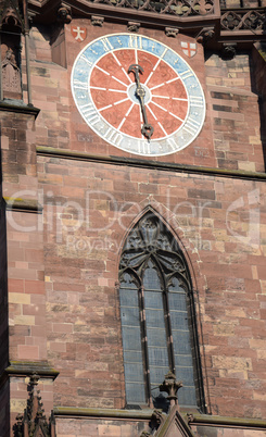 Uhr am Freiburger Münster