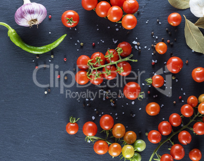 red cherry tomatoes, top view
