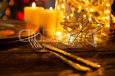 Cutlery and a star