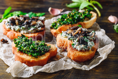 Four Bruschettas for Fast Breakfast