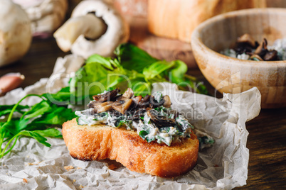 Bruschetta with Fried Agaricus and Sour Cream