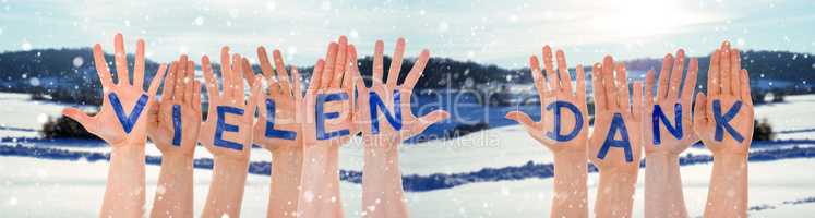 Hands Building Word Vielen Dank Means Thank You, Winter Scenery