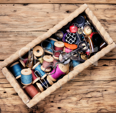 Thread spools and buttons