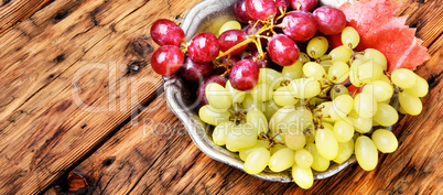 Bunches of fresh grapes