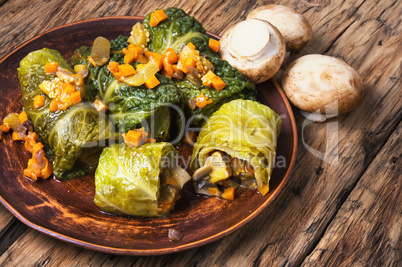 cabbage rolls with vegetable