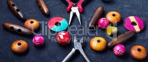 colorful wooden beads for jewelry