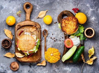 Diet hamburger with vegetables