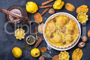 home pie with quince