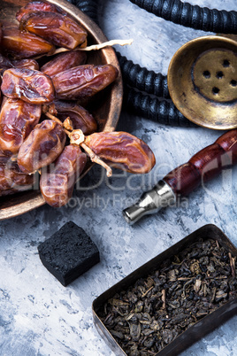 oriental nargile with dates