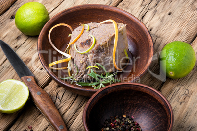 Beef meat with lime