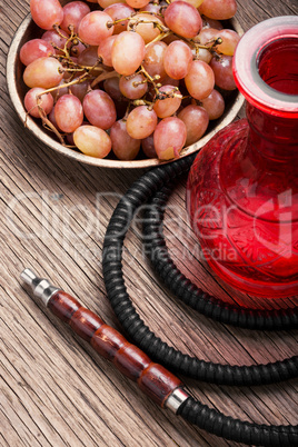 Hookah with autumn grapes