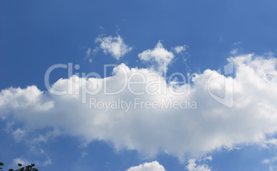 cloud on blue sky cloud on blue sky