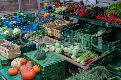 City market. Fresh vegetables. Fresh vegetables for sale.