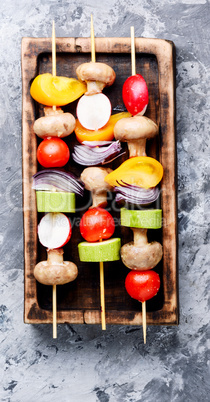 Vegetables grilled skewers