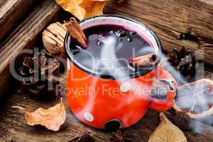 Hot red mulled wine