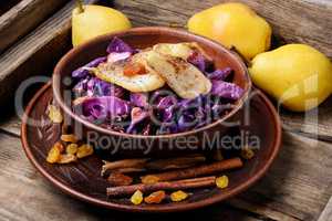 Salad of cabbage, pears and spices