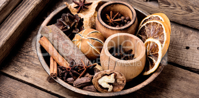 Ingredients for mulled wine