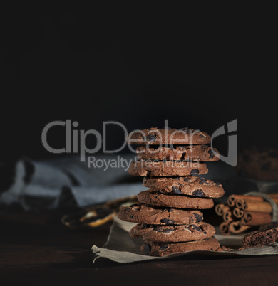 stack of round chocolate chip cookies