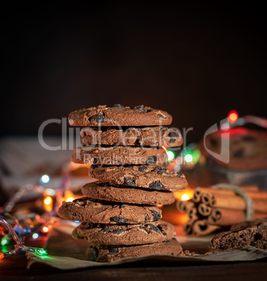 stack of round chocolate cookies