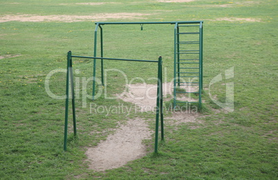 horizontal bar in city park