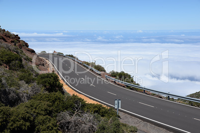 Straße am Roque de los Muchachos, La Palma