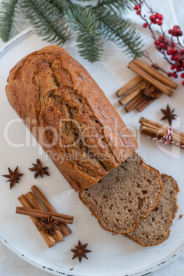 Weihnachtliches Bananenbrot