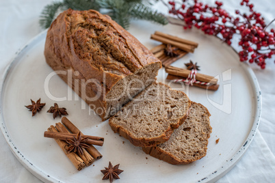 Weihnachtliches Bananenbrot