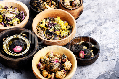 Various kind of leaf tea