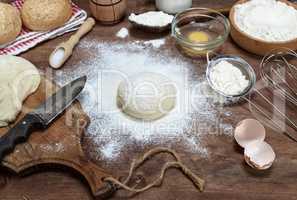 white wheat flour round dough and ingredients