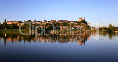 Rhein und Breisacher Münster