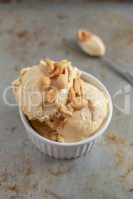 Erdnussbutter Eiscreme