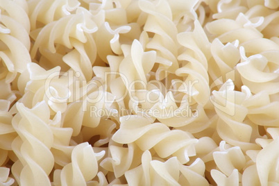 many of twist macaroni