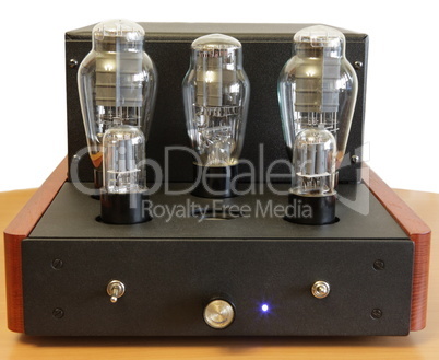 vacuum tube amplifier