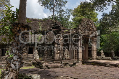 Entrance to Banteay Kdei temple in trees
