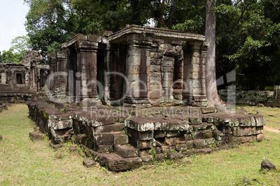 Ruins of Banteay Kdei temple in trees