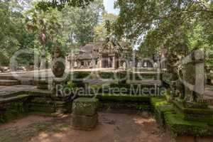 Stone snake head guarding Banteay Kdei entrance