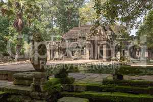 Stone snake head guards Banteay Kdei entrance