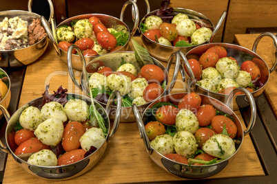 Mozzarella cheese, tomato and basal salad