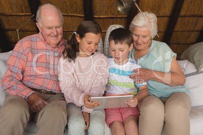 Multi-generation family using digital tablet