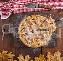 Baked whole round apple pie