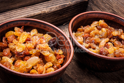 Dried sweet grapes