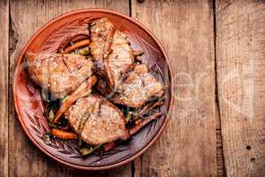 Beef steaks with vegetables