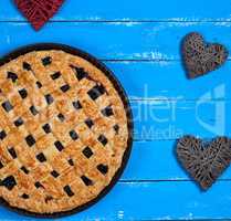 round baked fruit cake